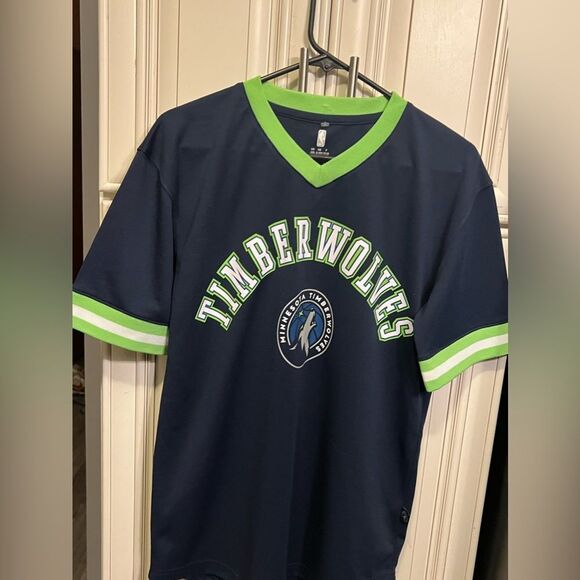 Minnesota Timberwolves NBA Dri-Fit Short Sleeve Shirt Men's XL 18-20 - Picture 3 of 13